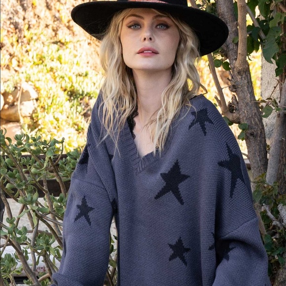 STAR GAZER Printed Sweater - Picture 15 of 16